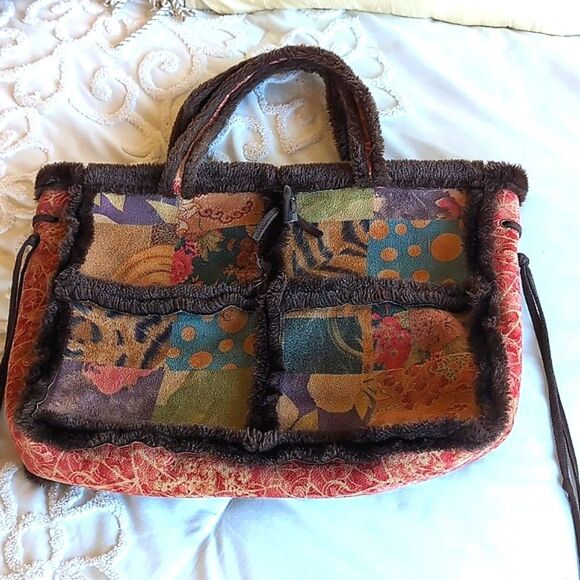 LAPIS Faux Fur and Chamois Cloth Tote - Picture 8 of 11